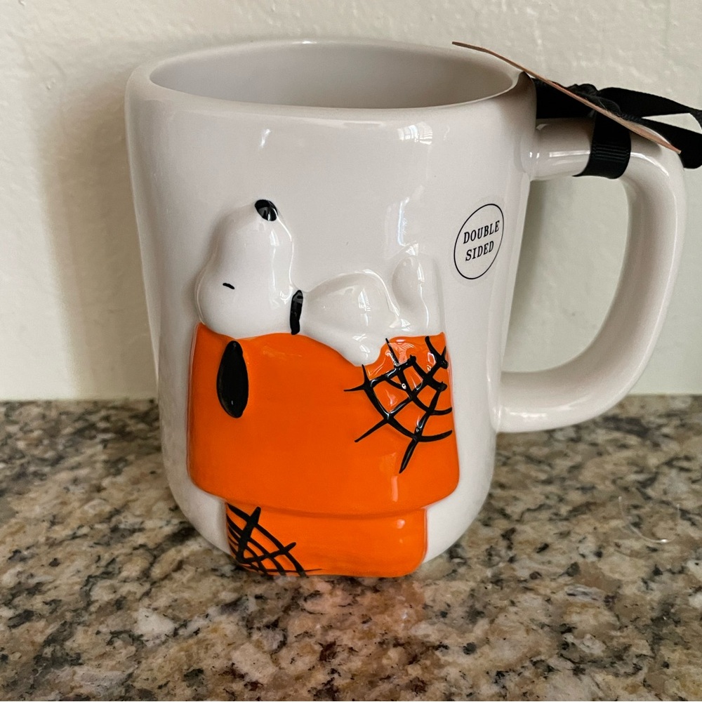 NWT Rae Dunn x Peanuts Halloween Mug
“Caught in Your Web”